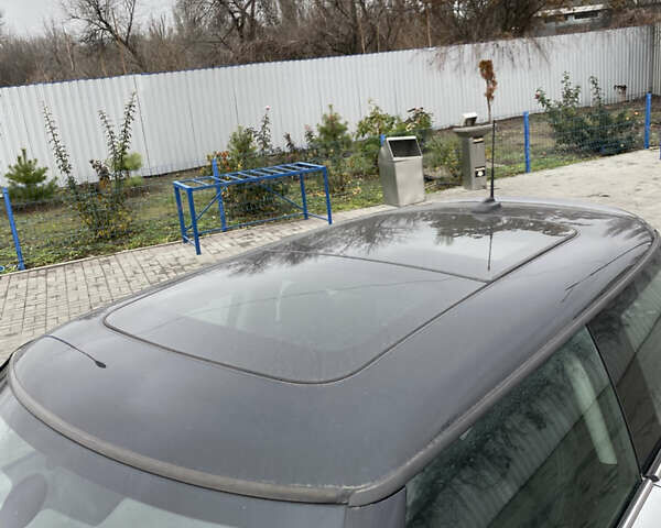 Серый Мини Купер, объемом двигателя 2 л и пробегом 167 тыс. км за 10999 $, фото 8 на Automoto.ua