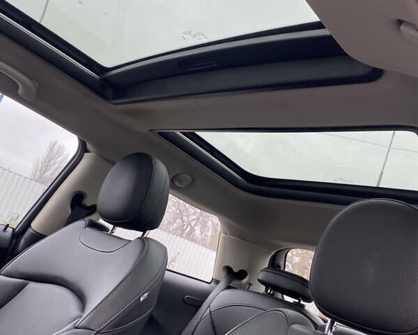 Серый Мини Купер, объемом двигателя 2 л и пробегом 167 тыс. км за 10999 $, фото 18 на Automoto.ua