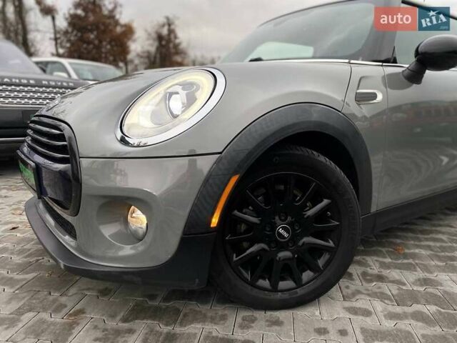 Сірий Міні Cooper, об'ємом двигуна 1.5 л та пробігом 85 тис. км за 11990 $, фото 4 на Automoto.ua