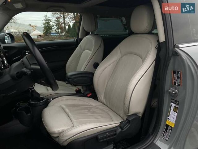 Сірий Міні Cooper, об'ємом двигуна 1.5 л та пробігом 85 тис. км за 11990 $, фото 19 на Automoto.ua