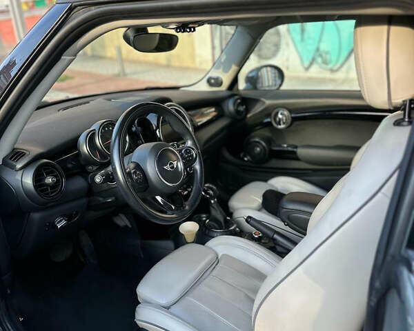 Серый Мини Купер, объемом двигателя 1.5 л и пробегом 86 тыс. км за 10990 $, фото 4 на Automoto.ua