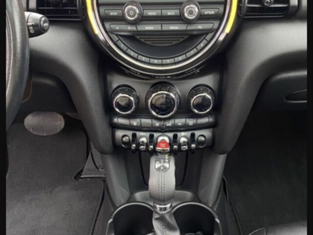Сірий Міні Cooper, об'ємом двигуна 1.5 л та пробігом 134 тис. км за 12500 $, фото 13 на Automoto.ua