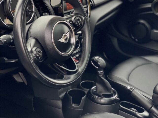 Сірий Міні Cooper, об'ємом двигуна 1.5 л та пробігом 134 тис. км за 12500 $, фото 11 на Automoto.ua