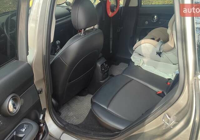 Мини Купер 2015 в Киеве на Automoto.ua Серый Мини Купер, объемом двигателя 1.5 л и пробегом 124 тыс. км за 14000 $, фото 13 на Automoto.ua