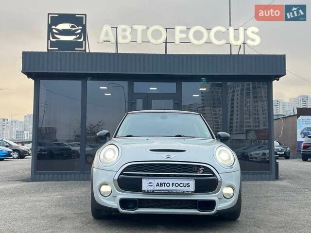 Сірий Міні Cooper, об'ємом двигуна 2 л та пробігом 92 тис. км за 12290 $, фото 3 на Automoto.ua