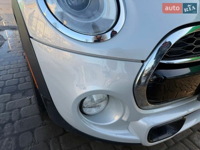 Сірий Міні Cooper, об'ємом двигуна 2 л та пробігом 94 тис. км за 15500 $, фото 8 на Automoto.ua