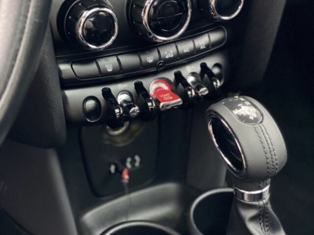 Сірий Міні Cooper, об'ємом двигуна 1.5 л та пробігом 134 тис. км за 12500 $, фото 8 на Automoto.ua
