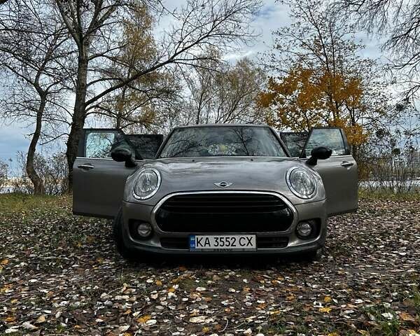 Мини Купер 2015 в Киеве на Automoto.ua Серый Мини Купер, объемом двигателя 1.5 л и пробегом 124 тыс. км за 14000 $, фото 37 на Automoto.ua