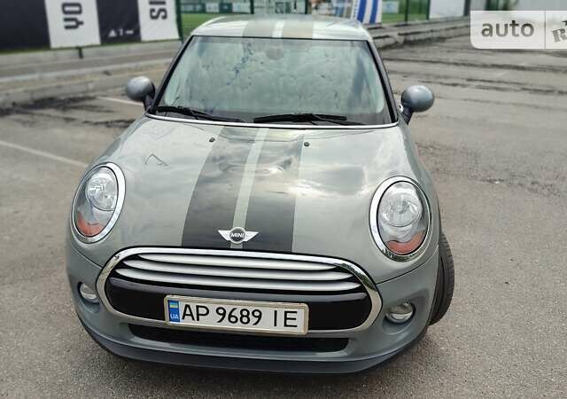 Сірий Міні Cooper, об'ємом двигуна 1.5 л та пробігом 127 тис. км за 13300 $, фото 1 на Automoto.ua