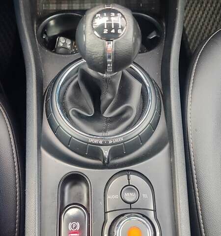 Мини Купер 2015 в Киеве на Automoto.ua Серый Мини Купер, объемом двигателя 1.5 л и пробегом 124 тыс. км за 14000 $, фото 32 на Automoto.ua