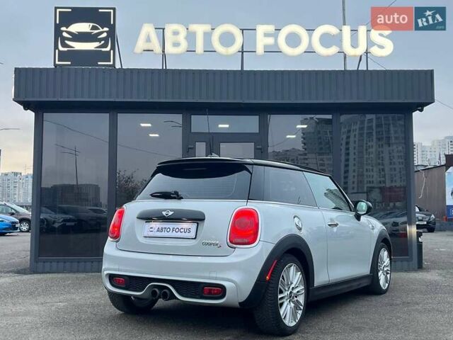 Сірий Міні Cooper, об'ємом двигуна 2 л та пробігом 92 тис. км за 12990 $, фото 7 на Automoto.ua