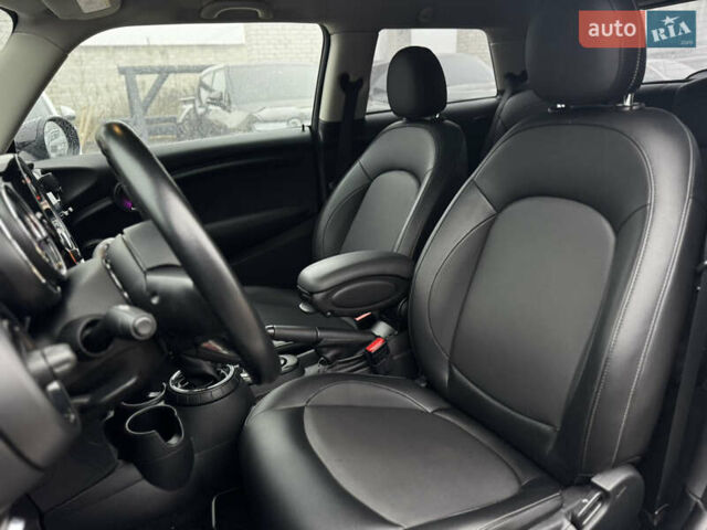Сірий Міні Cooper, об'ємом двигуна 1.5 л та пробігом 107 тис. км за 12900 $, фото 16 на Automoto.ua