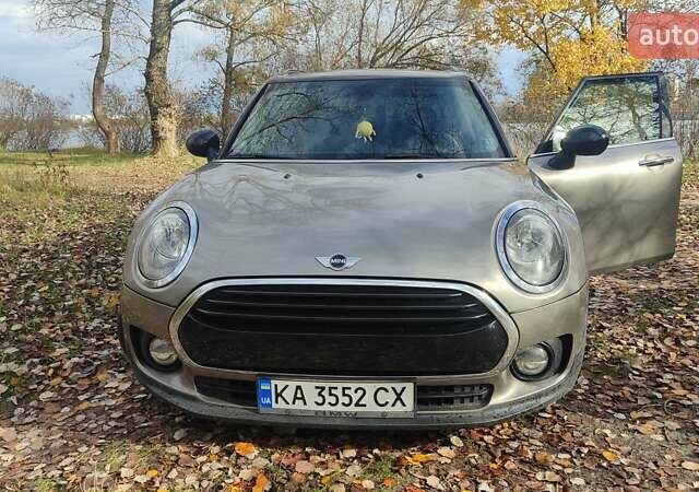 Мини Купер 2015 в Киеве на Automoto.ua Серый Мини Купер, объемом двигателя 1.5 л и пробегом 124 тыс. км за 14000 $, фото 28 на Automoto.ua