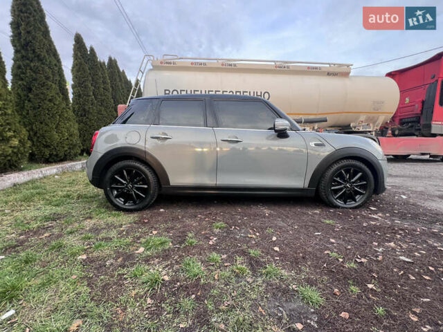 Сірий Міні Cooper, об'ємом двигуна 1.5 л та пробігом 160 тис. км за 14700 $, фото 4 на Automoto.ua
