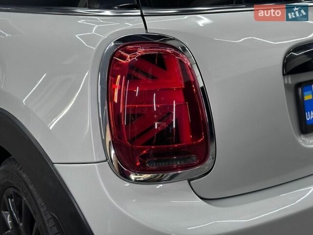 Серый Мини Купер, объемом двигателя 1.5 л и пробегом 101 тыс. км за 14600 $, фото 4 на Automoto.ua