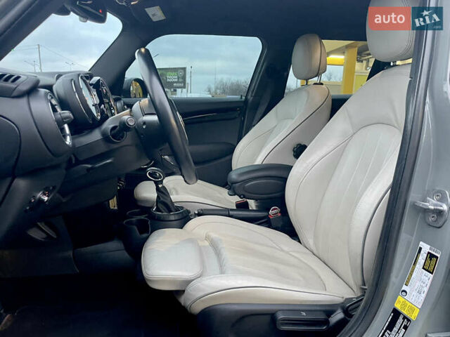 Серый Мини Купер, объемом двигателя 2 л и пробегом 140 тыс. км за 13800 $, фото 23 на Automoto.ua