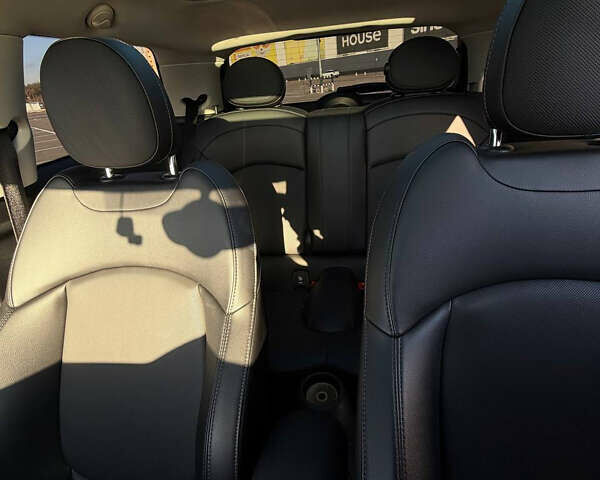 Серый Мини Купер, объемом двигателя 2 л и пробегом 58 тыс. км за 15999 $, фото 10 на Automoto.ua