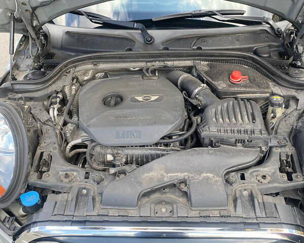 Серый Мини Купер, объемом двигателя 1.5 л и пробегом 118 тыс. км за 10500 $, фото 8 на Automoto.ua