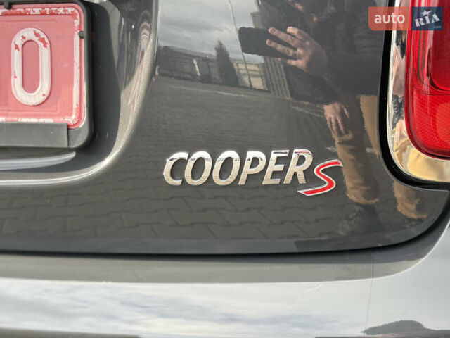 Серый Мини Купер, объемом двигателя 2 л и пробегом 117 тыс. км за 14500 $, фото 17 на Automoto.ua