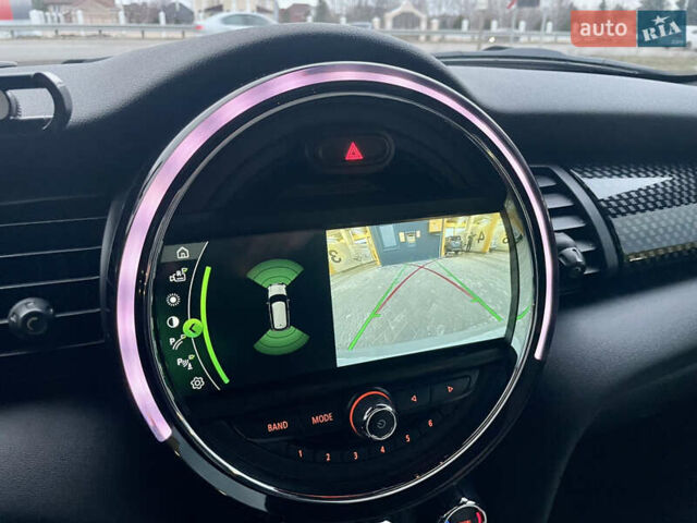 Серый Мини Купер, объемом двигателя 2 л и пробегом 140 тыс. км за 13800 $, фото 32 на Automoto.ua