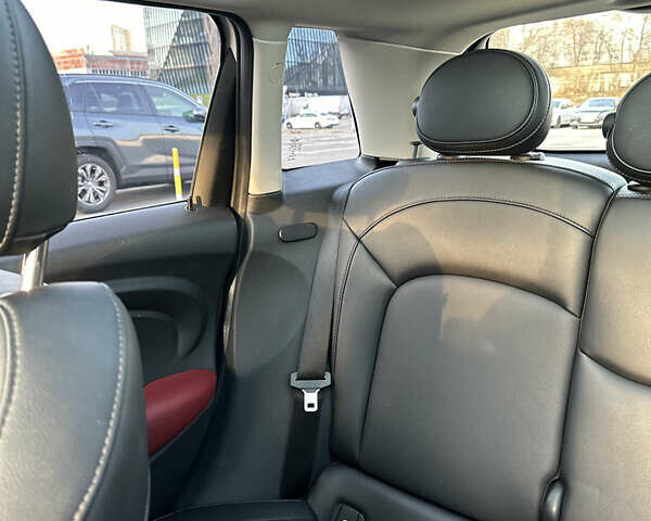 Сірий Міні Cooper, об'ємом двигуна 1.5 л та пробігом 136 тис. км за 13500 $, фото 35 на Automoto.ua