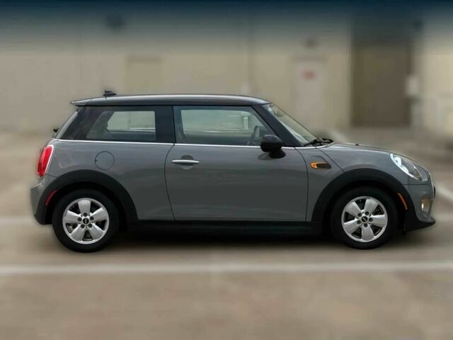 Сірий Міні Cooper, об'ємом двигуна 1.5 л та пробігом 73 тис. км за 3500 $, фото 7 на Automoto.ua