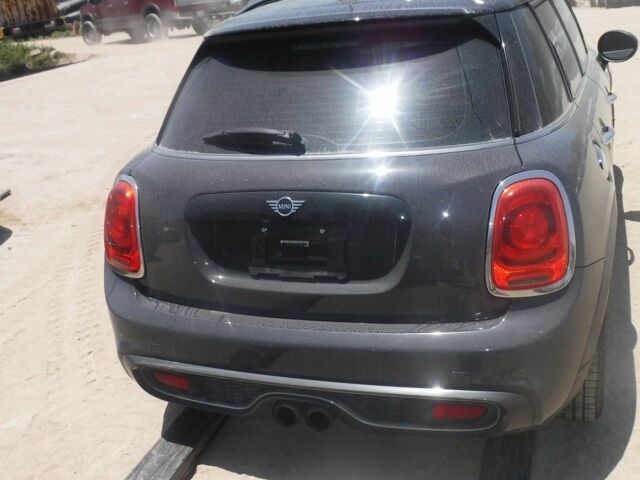 Сірий Міні Cooper, об'ємом двигуна 2 л та пробігом 184 тис. км за 10000 $, фото 3 на Automoto.ua