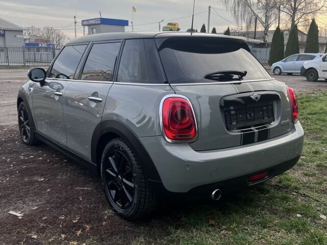 Сірий Міні Cooper, об'ємом двигуна 1.5 л та пробігом 160 тис. км за 14700 $, фото 2 на Automoto.ua