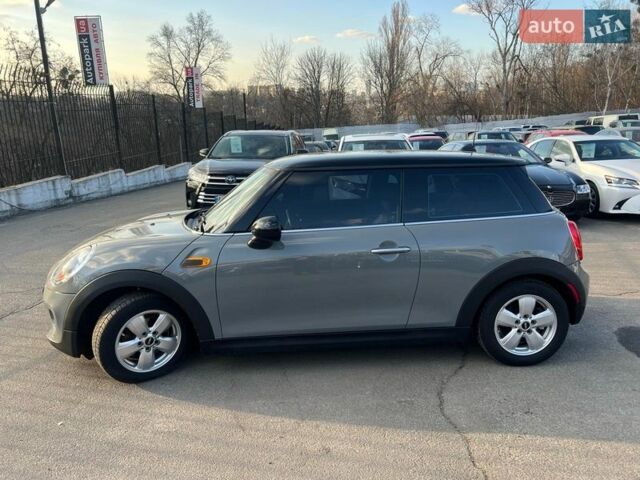 Сірий Міні Cooper, об'ємом двигуна 1.5 л та пробігом 104 тис. км за 12790 $, фото 7 на Automoto.ua