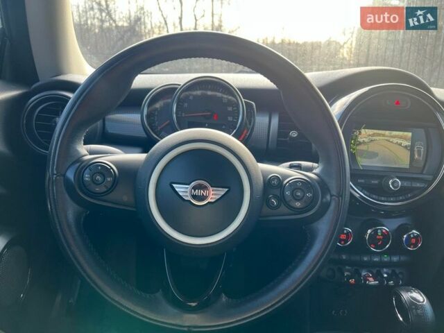 Сірий Міні Cooper, об'ємом двигуна 1.5 л та пробігом 104 тис. км за 12790 $, фото 10 на Automoto.ua
