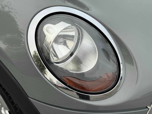 Сірий Міні Cooper, об'ємом двигуна 1.5 л та пробігом 102 тис. км за 13400 $, фото 12 на Automoto.ua