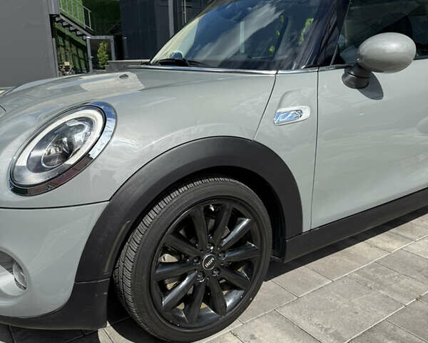 Мини Купер 2017 в Киеве на Automoto.ua Серый Мини Купер, объемом двигателя 2 л и пробегом 73 тыс. км за 16700 $, фото 9 на Automoto.ua