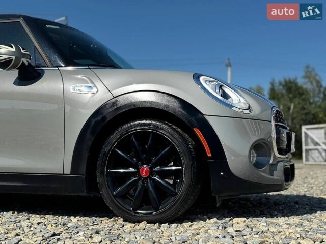 Сірий Міні Cooper, об'ємом двигуна 2 л та пробігом 46 тис. км за 17200 $, фото 4 на Automoto.ua