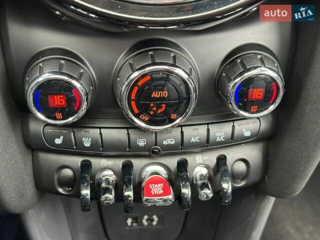 Сірий Міні Cooper, об'ємом двигуна 1.5 л та пробігом 207 тис. км за 11999 $, фото 29 на Automoto.ua