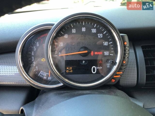 Сірий Міні Cooper, об'ємом двигуна 1.5 л та пробігом 81 тис. км за 12500 $, фото 8 на Automoto.ua