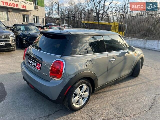 Сірий Міні Cooper, об'ємом двигуна 1.5 л та пробігом 104 тис. км за 12790 $, фото 4 на Automoto.ua