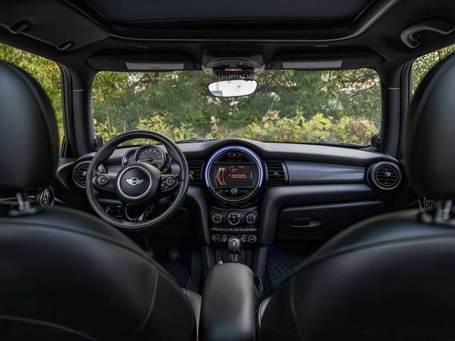 Сірий Міні Cooper, об'ємом двигуна 1.5 л та пробігом 50 тис. км за 11500 $, фото 8 на Automoto.ua