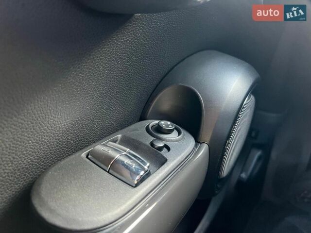 Сірий Міні Cooper, об'ємом двигуна 1.5 л та пробігом 104 тис. км за 12790 $, фото 16 на Automoto.ua