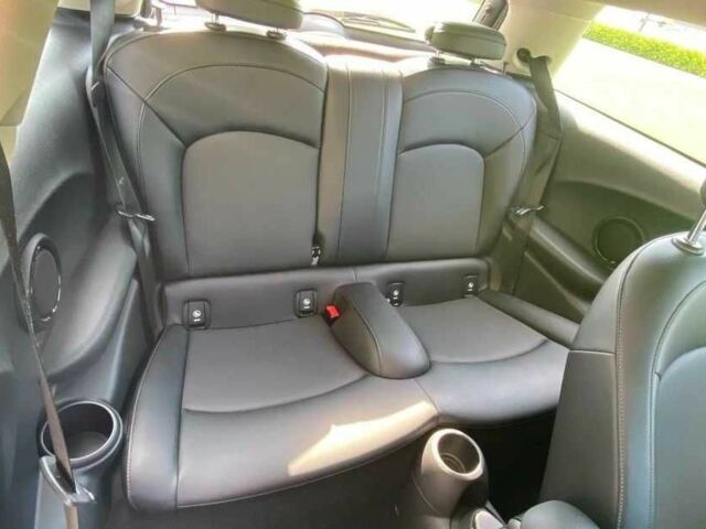 Серый Мини Купер, объемом двигателя 0 л и пробегом 44 тыс. км за 10700 $, фото 9 на Automoto.ua