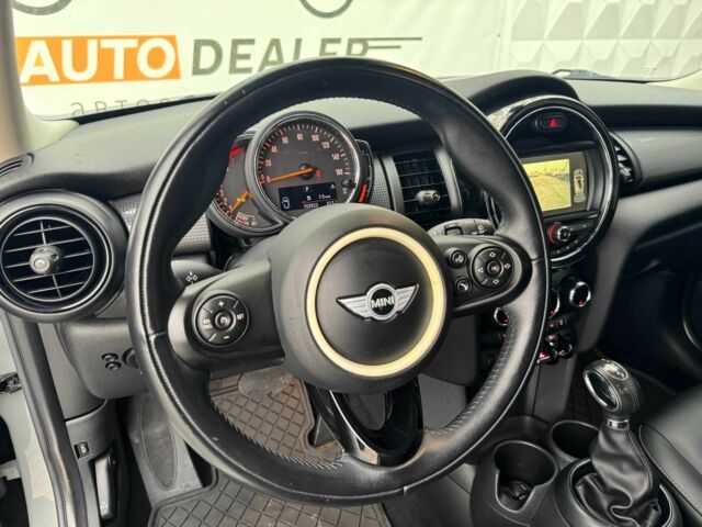 Сірий Міні Cooper, об'ємом двигуна 1.5 л та пробігом 102 тис. км за 13400 $, фото 16 на Automoto.ua