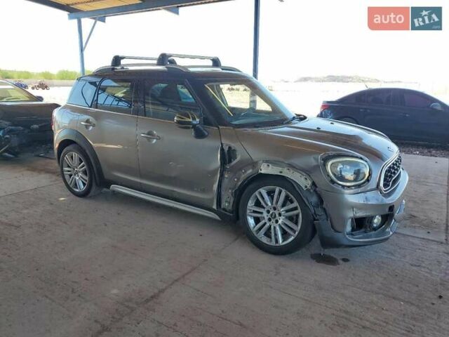 Серый Мини Купер, объемом двигателя 2 л и пробегом 129 тыс. км за 9000 $, фото 3 на Automoto.ua