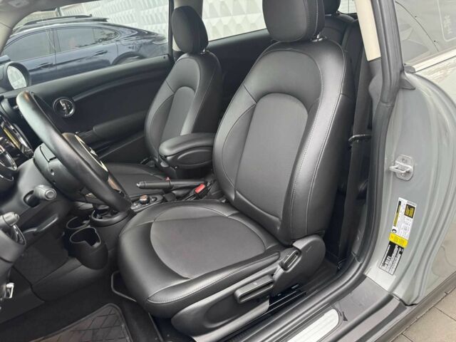 Сірий Міні Cooper, об'ємом двигуна 1.5 л та пробігом 102 тис. км за 13400 $, фото 14 на Automoto.ua