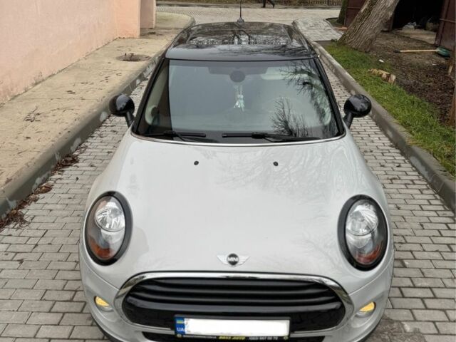 Сірий Міні Cooper, об'ємом двигуна 1.5 л та пробігом 56 тис. км за 13000 $, фото 19 на Automoto.ua