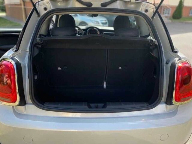 Серый Мини Купер, объемом двигателя 0 л и пробегом 44 тыс. км за 10700 $, фото 10 на Automoto.ua