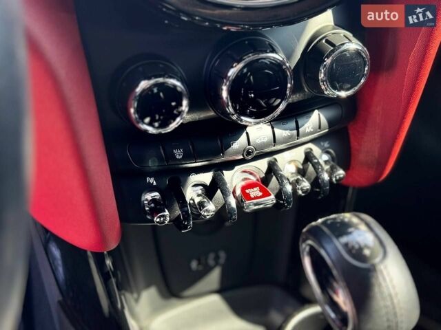 Сірий Міні Cooper, об'ємом двигуна 2 л та пробігом 46 тис. км за 17200 $, фото 21 на Automoto.ua