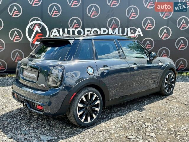 Сірий Міні Cooper, об'ємом двигуна 2 л та пробігом 124 тис. км за 12790 $, фото 5 на Automoto.ua