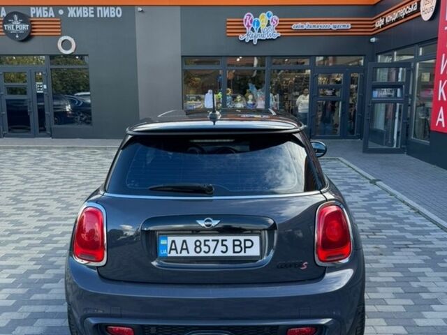 Сірий Міні Cooper, об'ємом двигуна 2 л та пробігом 114 тис. км за 14500 $, фото 2 на Automoto.ua