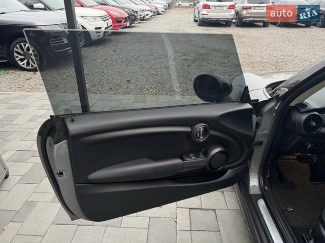 Міні Cooper 2017 у Києві на Automoto.ua Сірий Міні Cooper, об'ємом двигуна 1.5 л та пробігом 102 тис. км за 13650 $, фото 13 на Automoto.ua