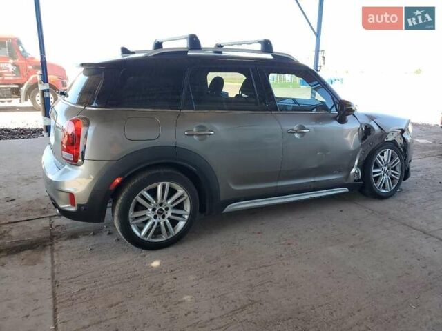 Серый Мини Купер, объемом двигателя 2 л и пробегом 129 тыс. км за 9000 $, фото 2 на Automoto.ua