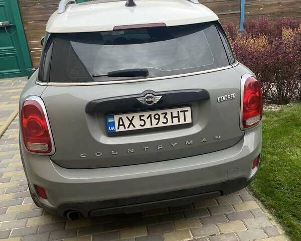 Сірий Міні Cooper, об'ємом двигуна 1.6 л та пробігом 86 тис. км за 15600 $, фото 1 на Automoto.ua